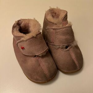 See Kai Run Avery INF Shearling First Walker